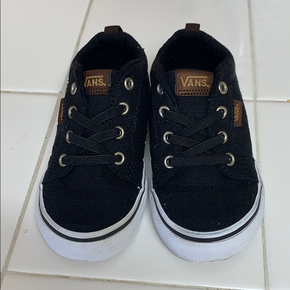 Vans Other - 6 toddler black canvas Vans like new